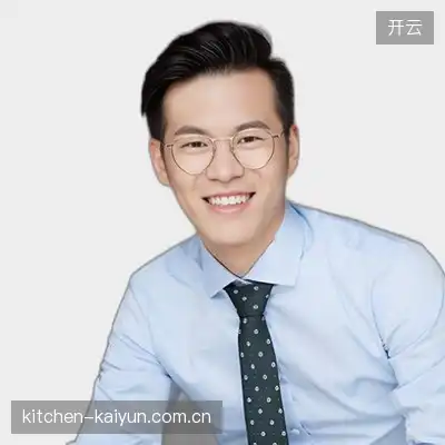 陆泽欣